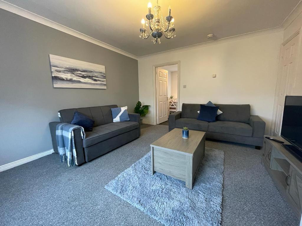 Ferguson House Villa Airdrie Kültér fotó